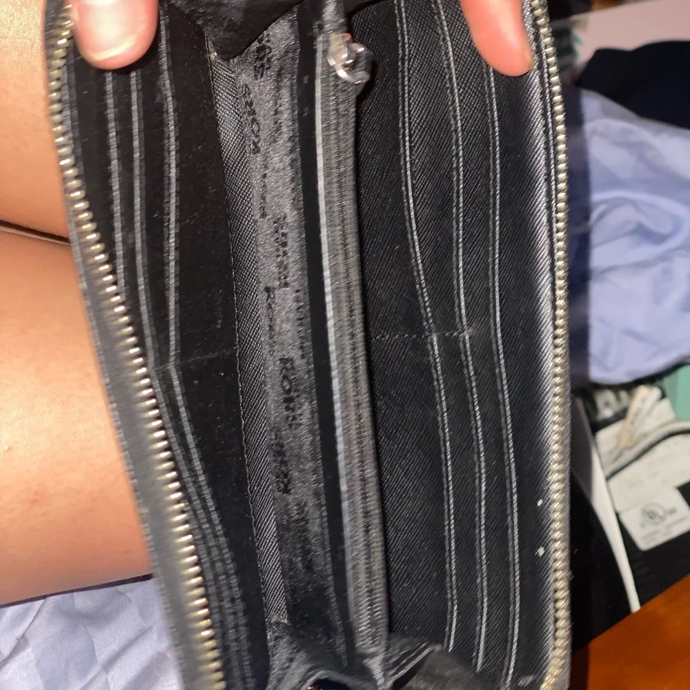 Michael kors wallet - Picture 13 of 13